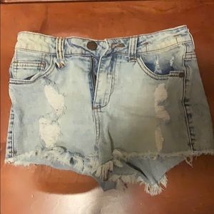 Jean shorts light washed